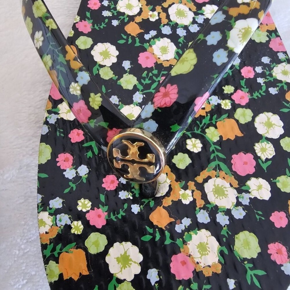 Tory Burch Printed flower Flip Flop, size 6 - Picture 4 of 5